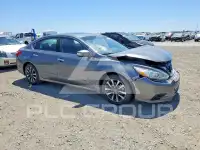 2017 Nissan ALTIMA фото