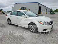 2017 Nissan ALTIMA photo