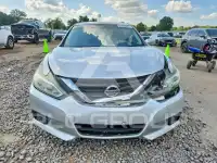 2017 Nissan ALTIMA фото