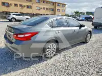2017 Nissan ALTIMA фото