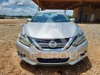 2017 Nissan ALTIMA photo