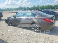2017 Nissan ALTIMA фото