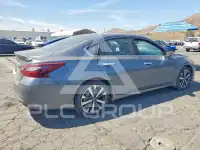 2017 Nissan ALTIMA фото
