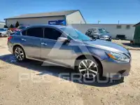 2017 Nissan ALTIMA фото