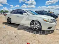 2017 Nissan ALTIMA фото