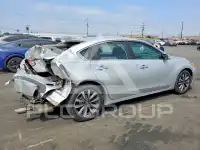 2017 Nissan ALTIMA фото