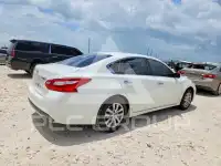 2017 Nissan ALTIMA фото