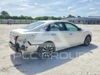 2017 Nissan ALTIMA photo