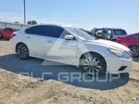 2017 Nissan ALTIMA фото
