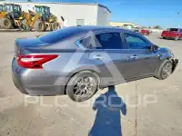2017 Nissan ALTIMA фото