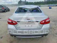 2017 Nissan ALTIMA фото