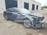 2017 Nissan ALTIMA фото