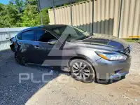2017 Nissan ALTIMA фото