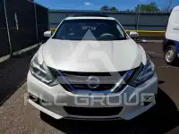 2017 Nissan ALTIMA photo