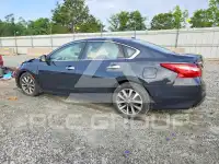 2017 Nissan ALTIMA фото
