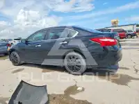 2017 Nissan ALTIMA фото