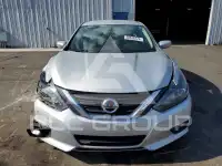 2017 Nissan ALTIMA фото