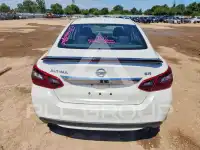 2017 Nissan ALTIMA фото