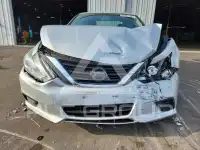 2017 Nissan ALTIMA photo