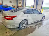 2017 Nissan ALTIMA фото