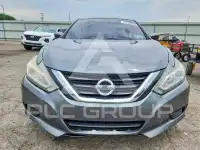 2017 Nissan ALTIMA photo