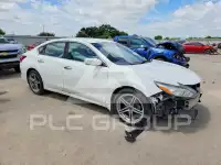 2017 Nissan ALTIMA фото