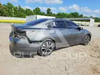 2017 Nissan ALTIMA photo