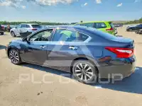2017 Nissan ALTIMA фото