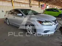 2017 Nissan ALTIMA photo