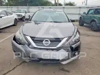 2017 Nissan ALTIMA photo