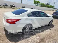 2017 Nissan ALTIMA фото