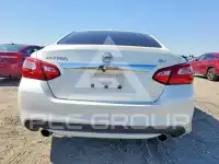 2017 Nissan ALTIMA фото