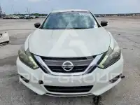 2017 Nissan ALTIMA фото