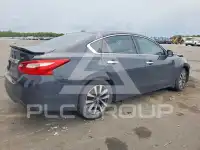 2017 Nissan ALTIMA фото