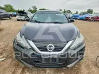 2017 Nissan ALTIMA фото