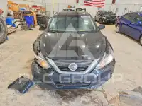 2017 Nissan ALTIMA photo