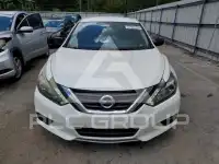 2017 Nissan ALTIMA photo