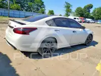 2017 Nissan ALTIMA фото