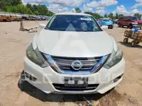 2017 Nissan ALTIMA фото