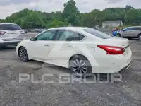 2017 Nissan ALTIMA фото