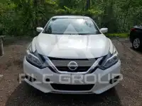2017 Nissan ALTIMA фото
