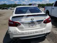 2017 Nissan ALTIMA фото