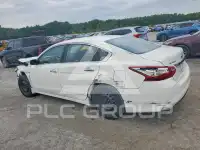 2017 Nissan ALTIMA фото