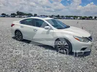 2017 Nissan ALTIMA фото