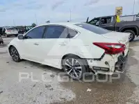 2017 Nissan ALTIMA фото