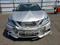 2017 Nissan ALTIMA фото