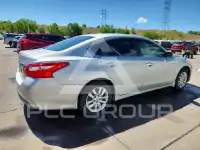 2017 Nissan ALTIMA фото