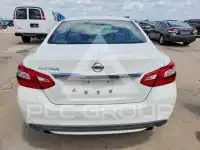 2017 Nissan ALTIMA фото