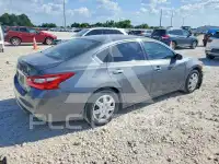 2017 Nissan ALTIMA фото