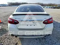 2017 Nissan ALTIMA photo